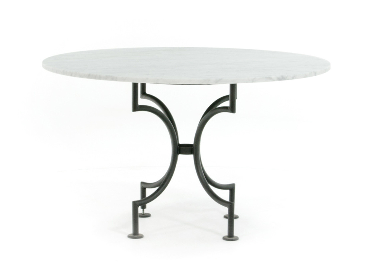 gids rechtop golf Ronde marmer tafel Bianco Carrara met klassiek stalen onderstel - Marmer  tafels - Tuintafels